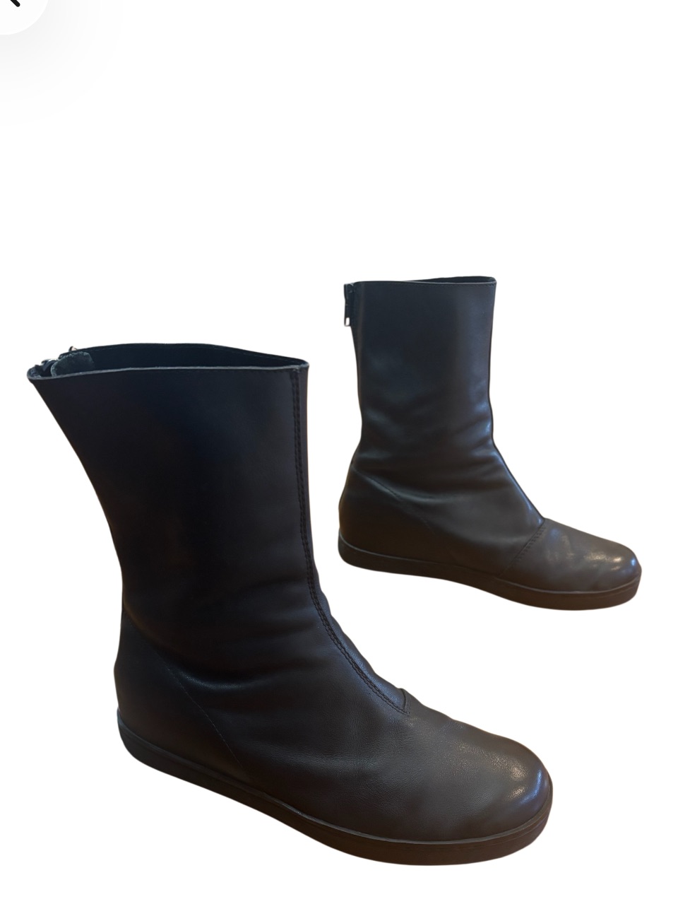 Sarah Pacini Minimalist Black Low Leather Boots